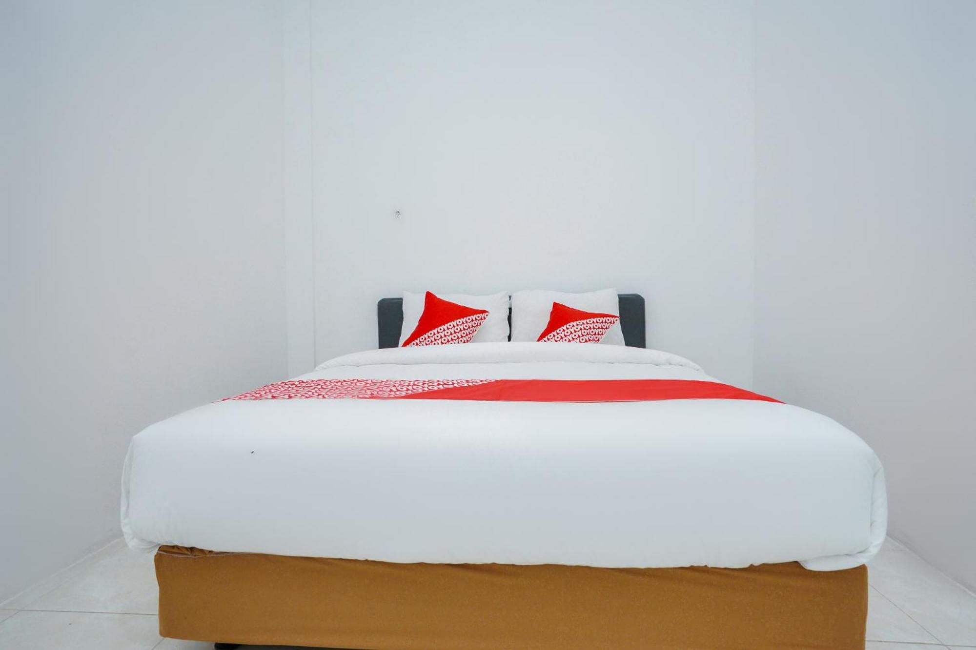 Oyo 2489 Choco 88 Residence โปรโบลิงโก ภายนอก รูปภาพ