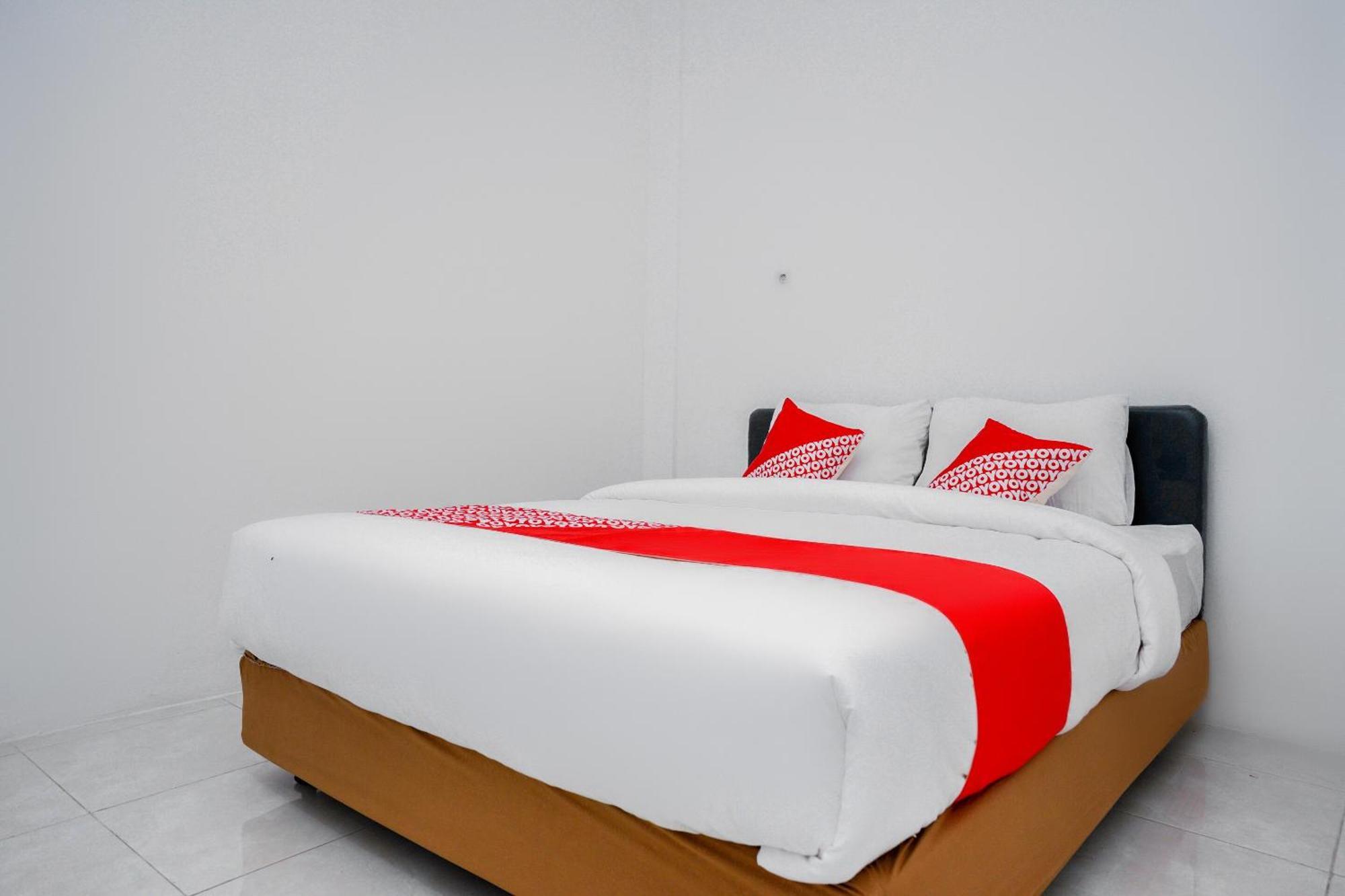 Oyo 2489 Choco 88 Residence โปรโบลิงโก ภายนอก รูปภาพ